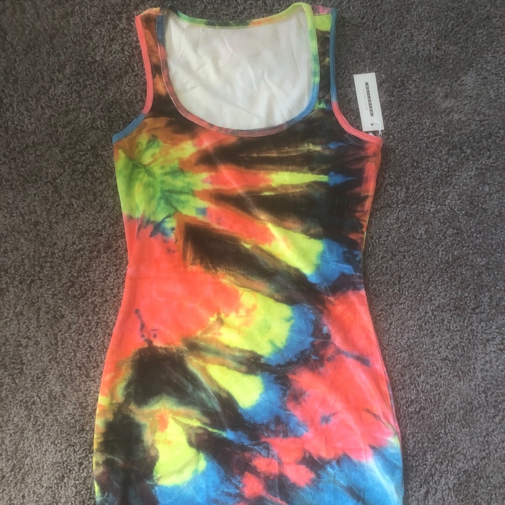 🆕 Tie dye dress mid length beautiful fabric.
